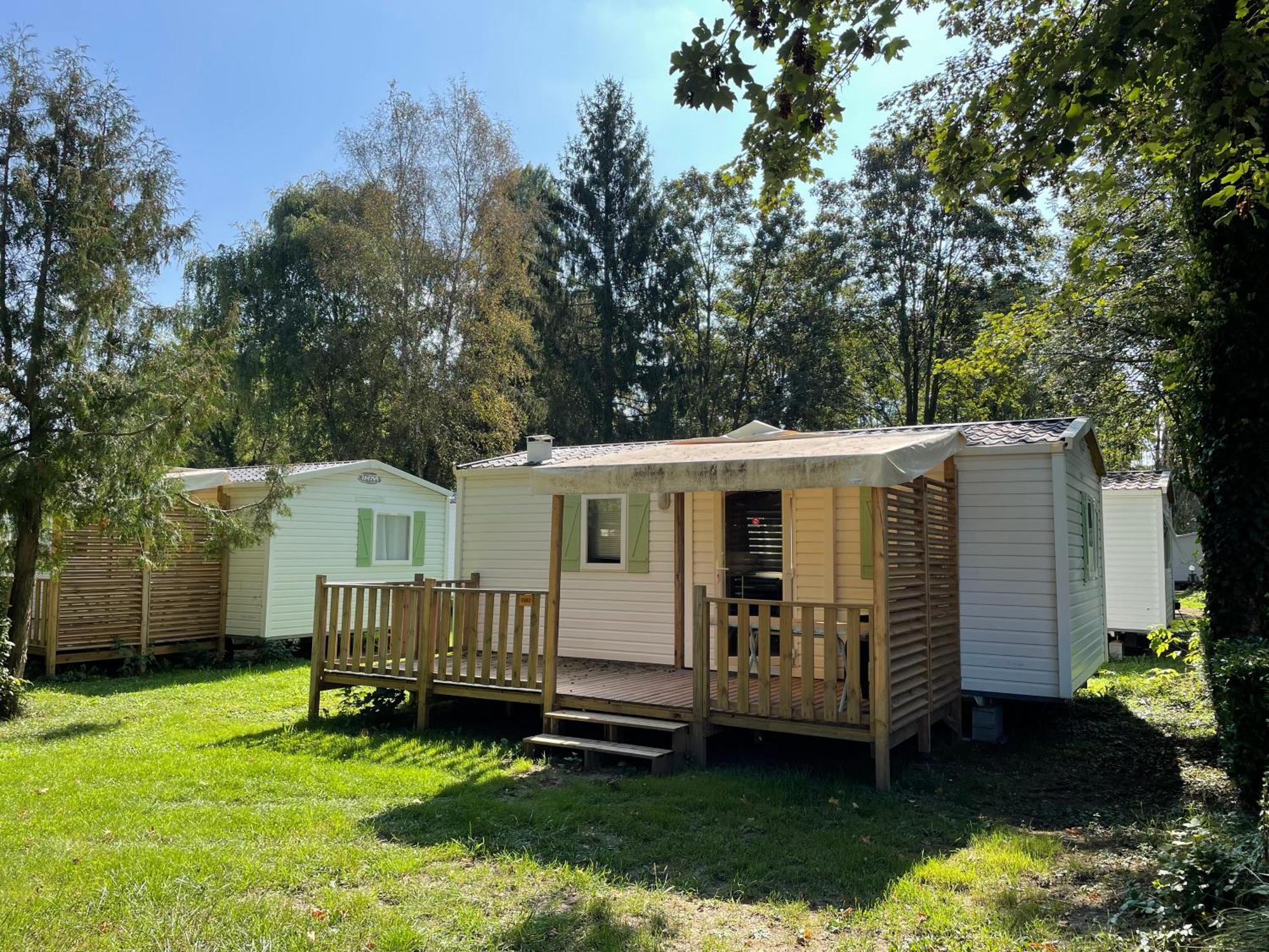 Les Pinots D'Alsace - 3 Bungalows Climatises Avec Tv - Proche Europa Park Boofzheim Exterior photo
