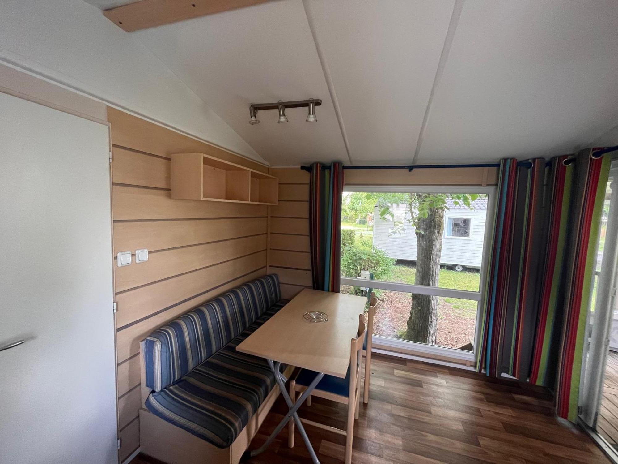 Les Pinots D'Alsace - 3 Bungalows Climatises Avec Tv - Proche Europa Park Boofzheim Exterior photo